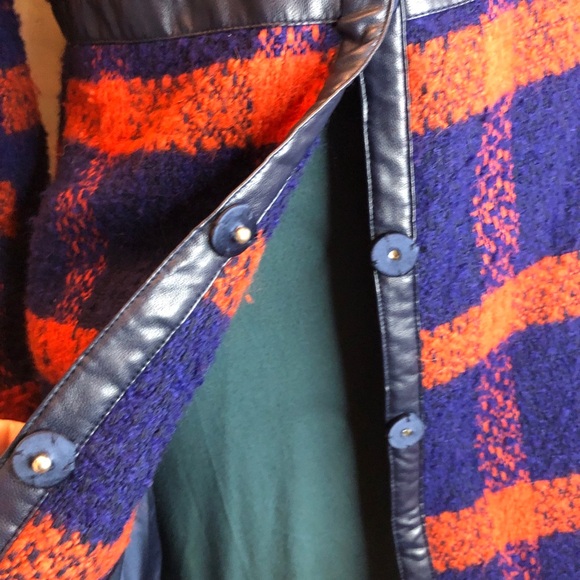 ModCloth wool with leather trim coat. Size large. Snap closure - Picture 10 of 16